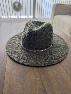 Carve Designs Knit Fedora Hat in Olive